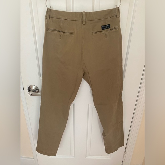 Banana Republic Tan Chinos - Picture 2 of 7